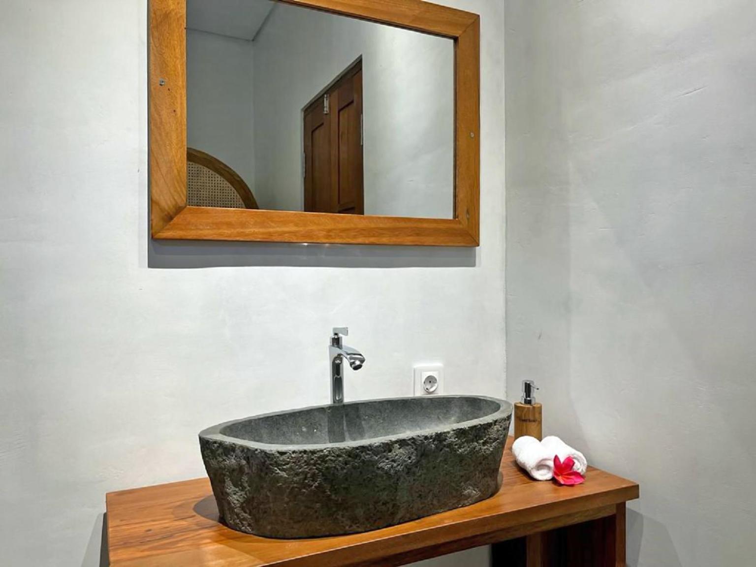 Pondok Eka Wood Ubud Habitación foto